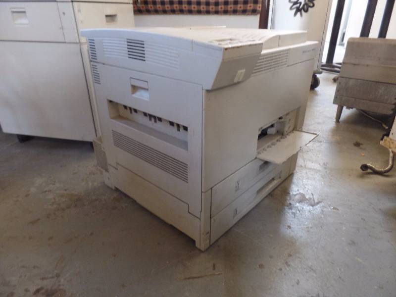 lot 412 image: HP LASER JET COPY MACHINE