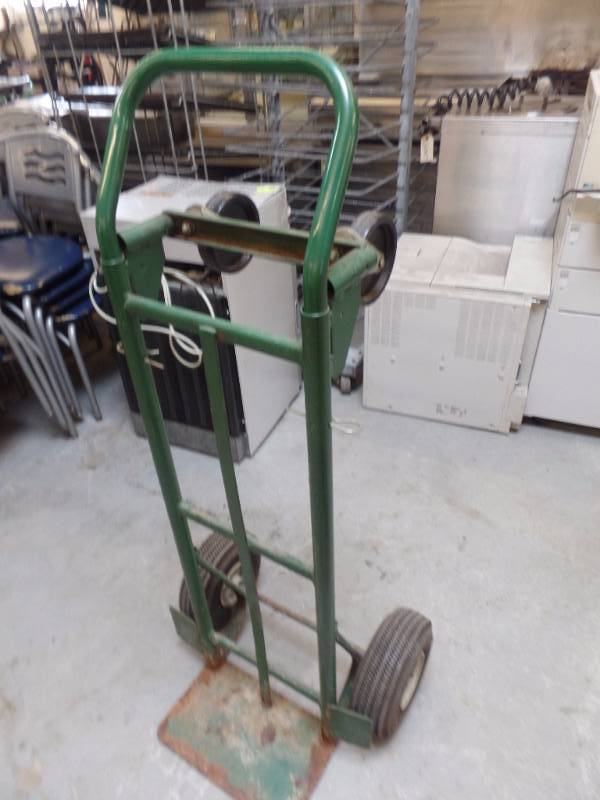 lot 441 image: CONVERTIBLE HAND TRUCK