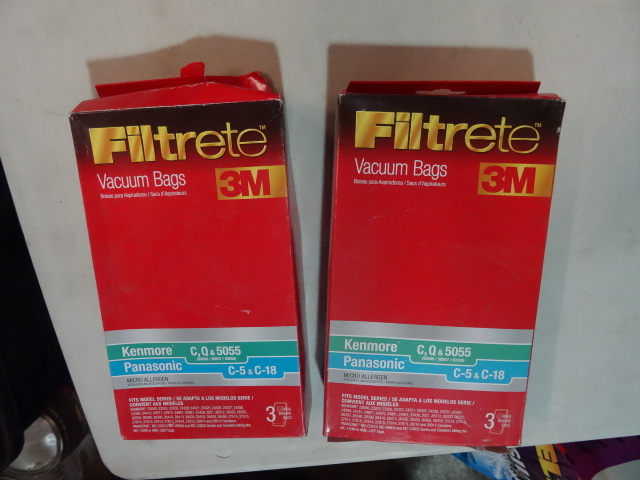 lot 69 image: NEW LOT Qty 2 Packs 3M Filtrete Vacuum Bags for Kenmore C,Q,5055 and Panasonic C-5 and C-18