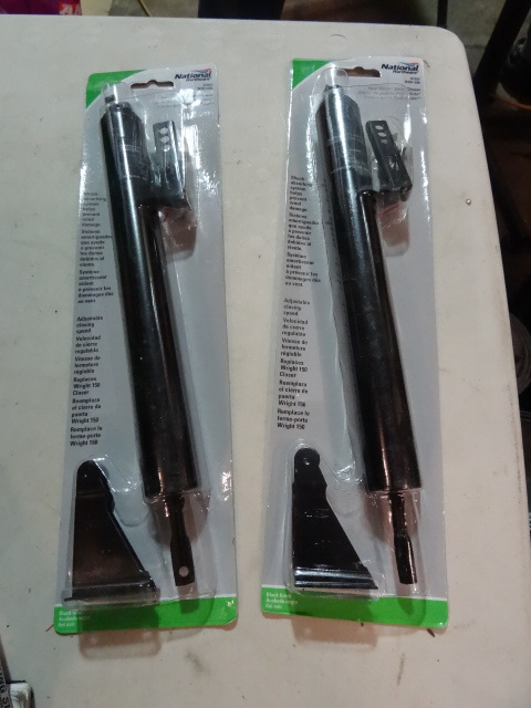 lot 118 image: NEW Qty 2 Storm Door Closers Black  Retail $30