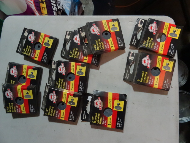 lot 126 image: NEW LOT Grinding Wheels Aluminum Oxide 1.5, 2 & 2.5 in  Retail $50