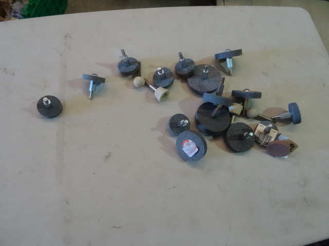 lot 31 image: NEW Lot Qty 20 Grinding Wheels  Various Sizes