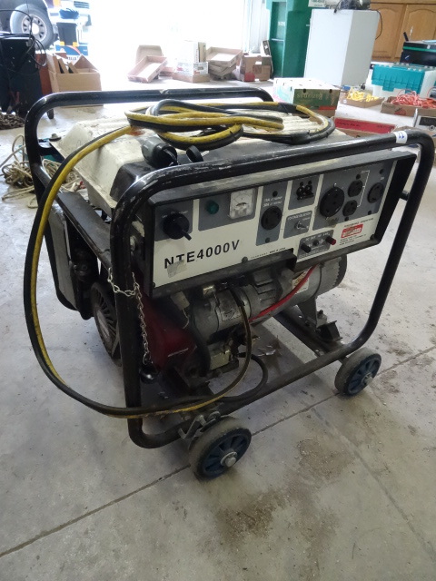 lot 22 image: Powerhouse NTE 4000 V Generator