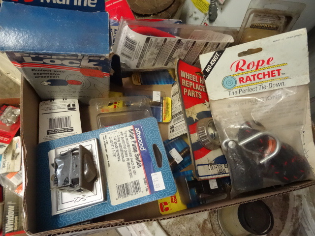lot 47 image: Misc Marine Parts