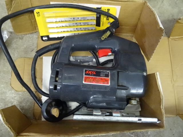 lot 68 image: Skil Jig Saw # 497