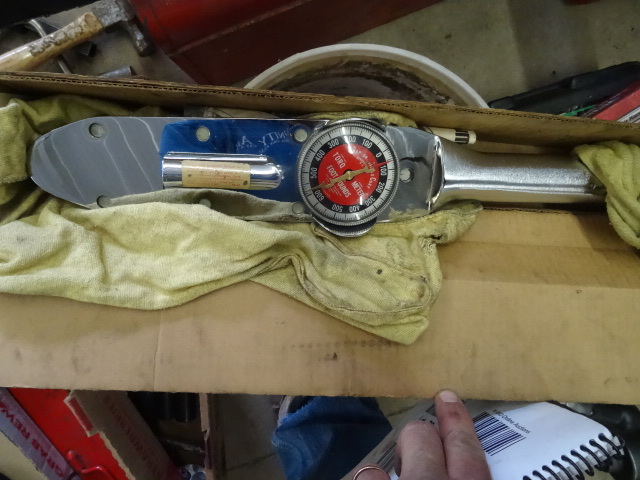 lot 86 image: Snap On Torque Meter, Torque Wrench,