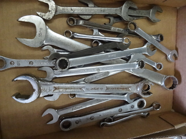 lot 103 image: Misc Snap On Wrenches