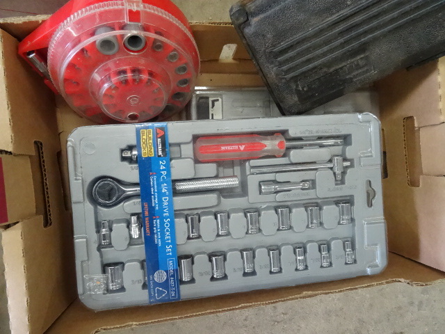 lot 110 image: 38 Socket Set. All Trade 14 Drive Socket Set