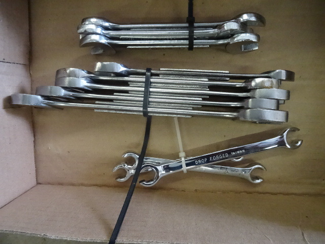 lot 112 image: 3 Wrench Sets