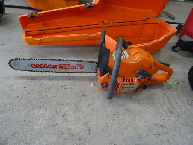 lot 181 image: Husqvarna 350 18 Chain Saw
