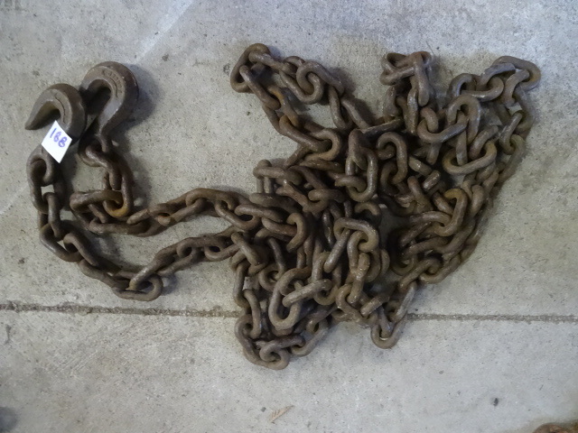 lot 188 image: 16 Log Chain