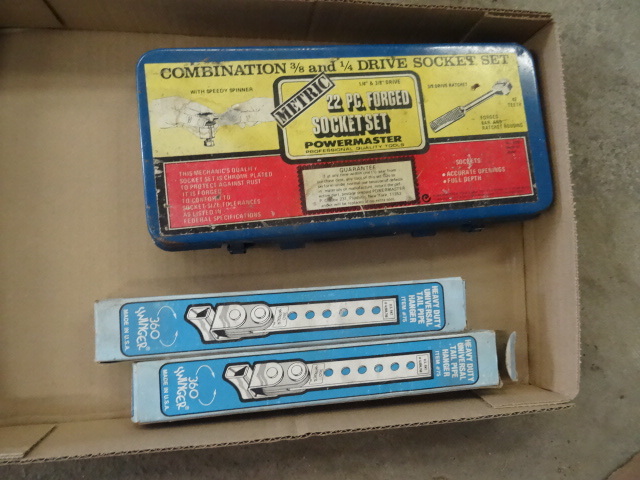 lot 234 image: 38 and 14 Socket Set