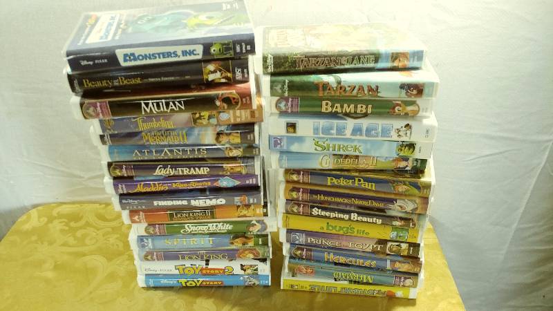 29 Disney and other Kids Movies on VHS