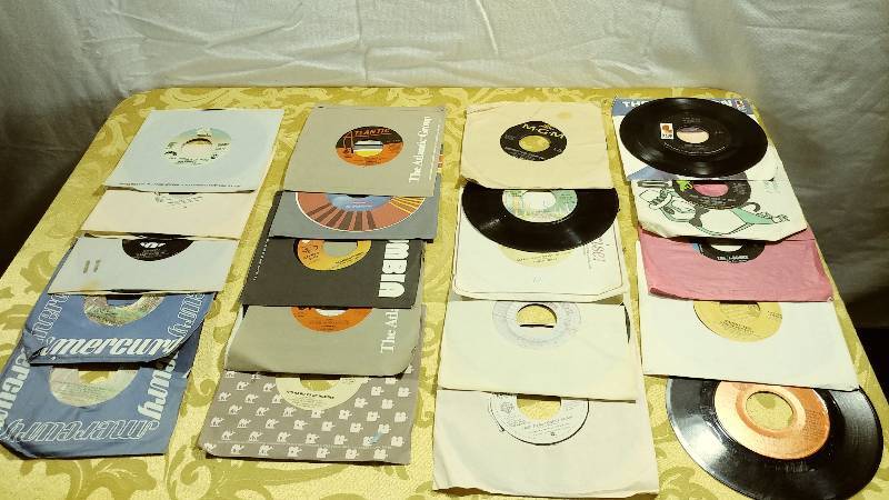20 45s Vinyl Records