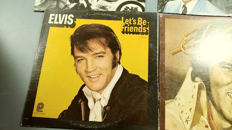 4 Elvis Vinyl Record Albums