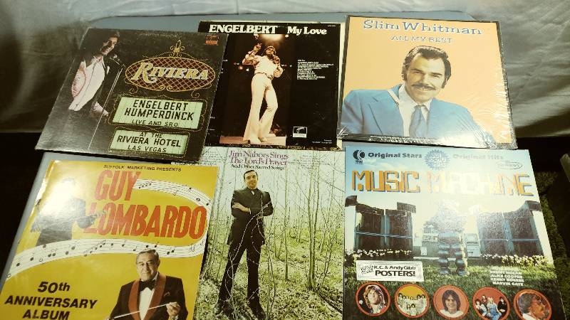 6 Vinyl Record Albums