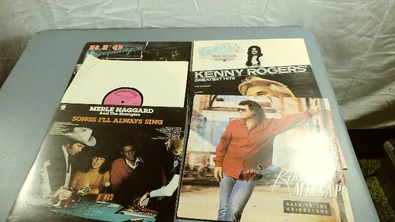 6 Vinyl Record Albums