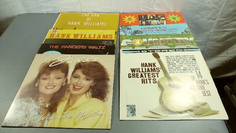 8 Vinyl Record Albums