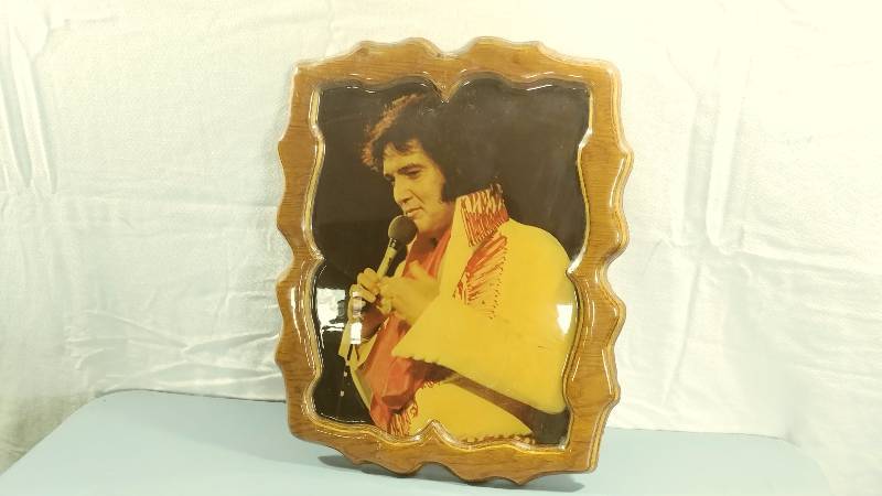 Elvis Picture in Wood Frame