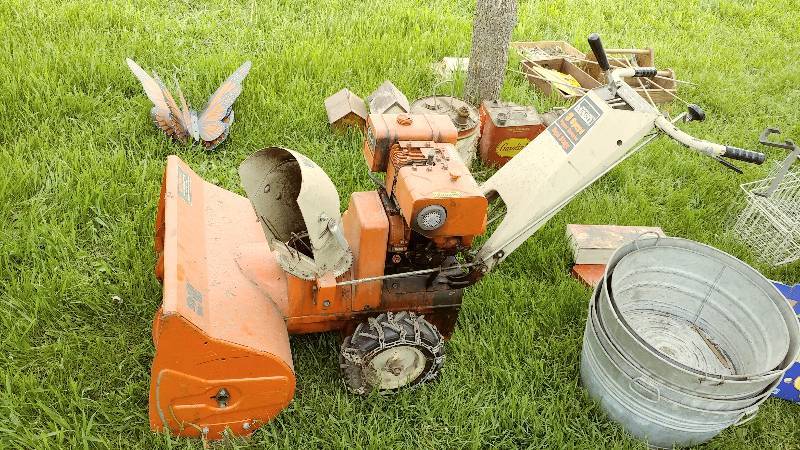 Montgomery Ward 3 Speed Snow Blower