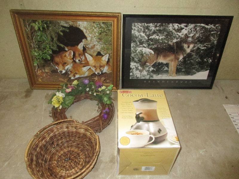 lot 6 image: home decor, coca latte hot drink maker and 2 framed pictures