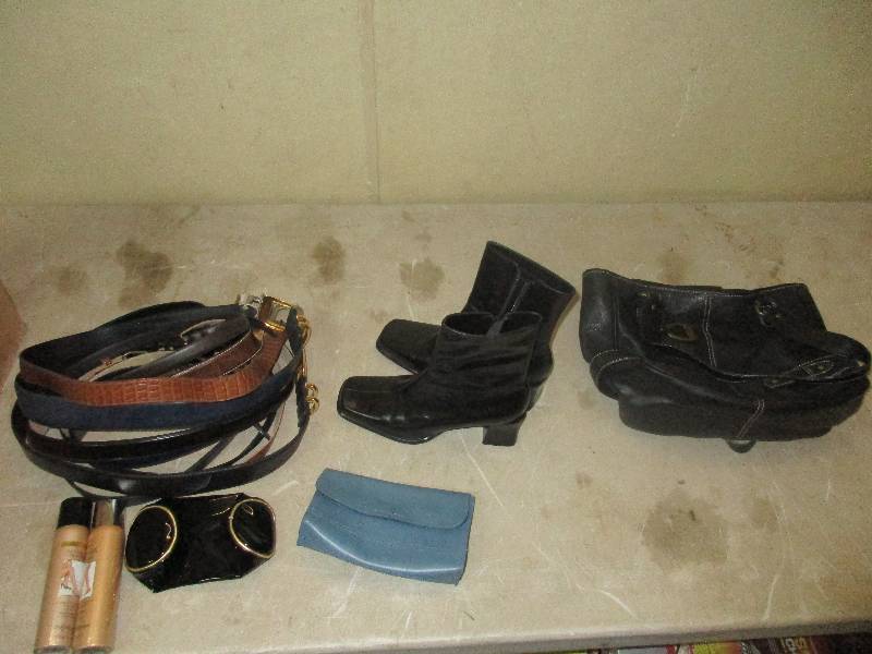 lot 13 image: 10 womens belts - purse - size 7.5 shoes