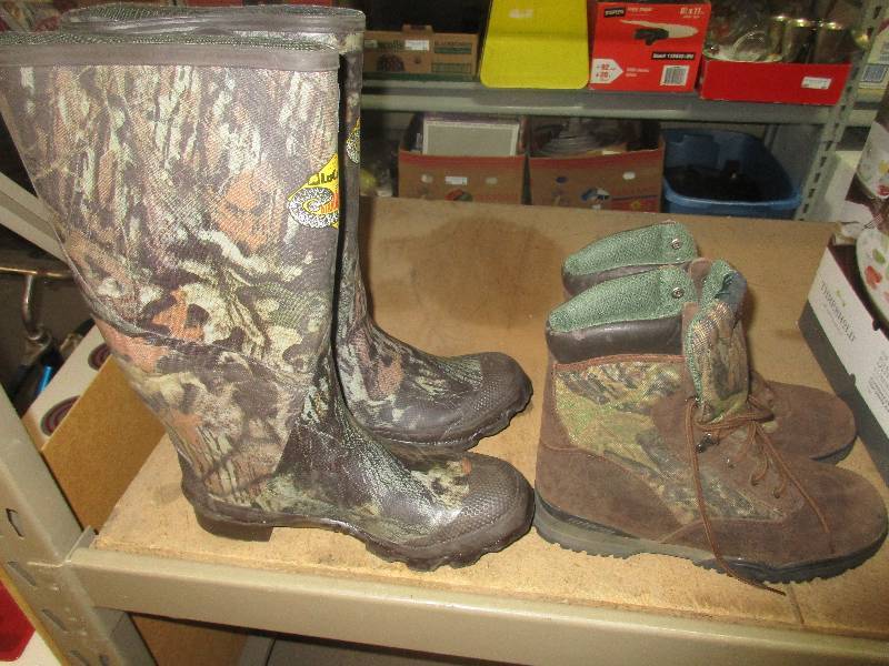 lot 35 image: boots size 10 and 10.5 - sandals size 11 - slippers size 10