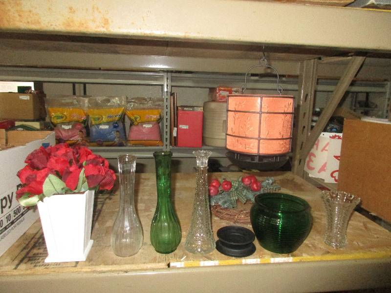 lot 38 image: home decor