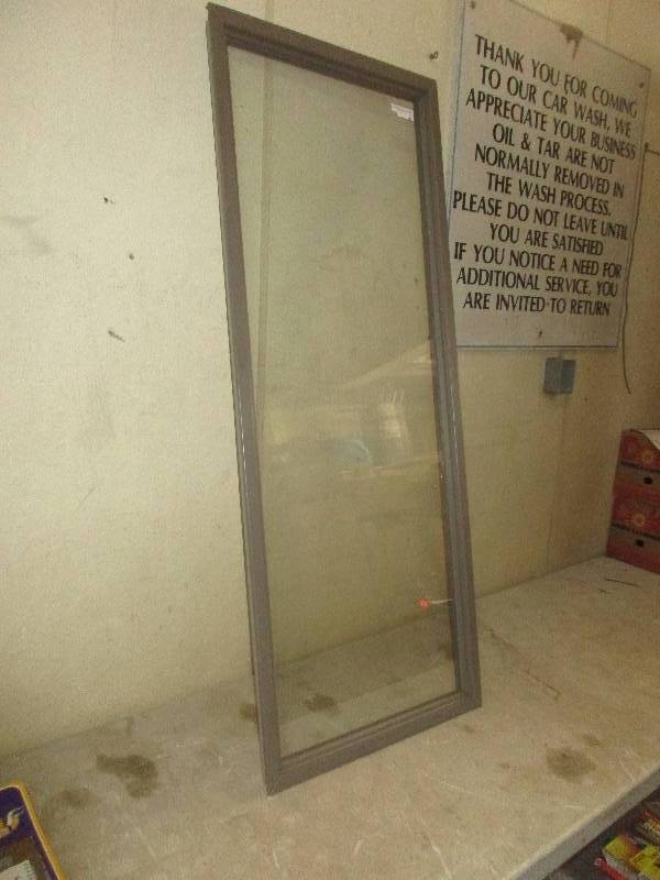 lot 49 image: Anderson window 23 x 59