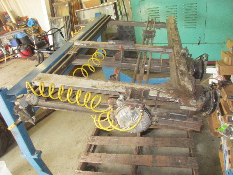 lot 78 image: door clamp model number 79D-6   JLT clamps