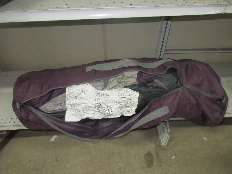 lot 142 image: great land 16 x 10  3 room tent