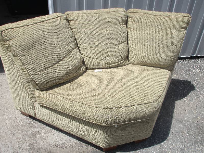 lot 159 image: corner couch