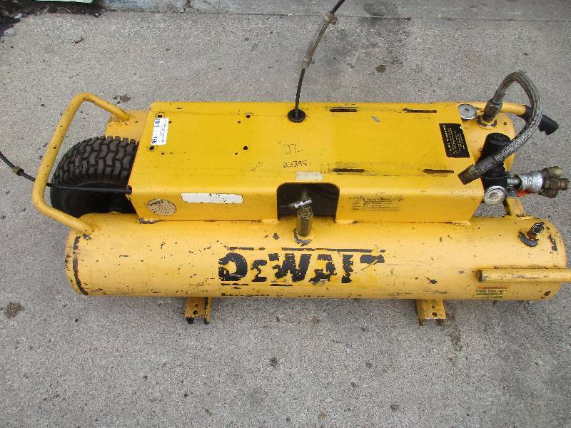 lot 166 image: DeWalt dual air compressor tank