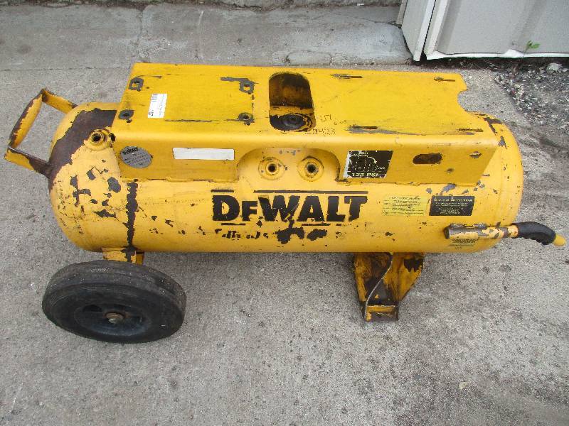 lot 167 image: DeWalt air compressor tank