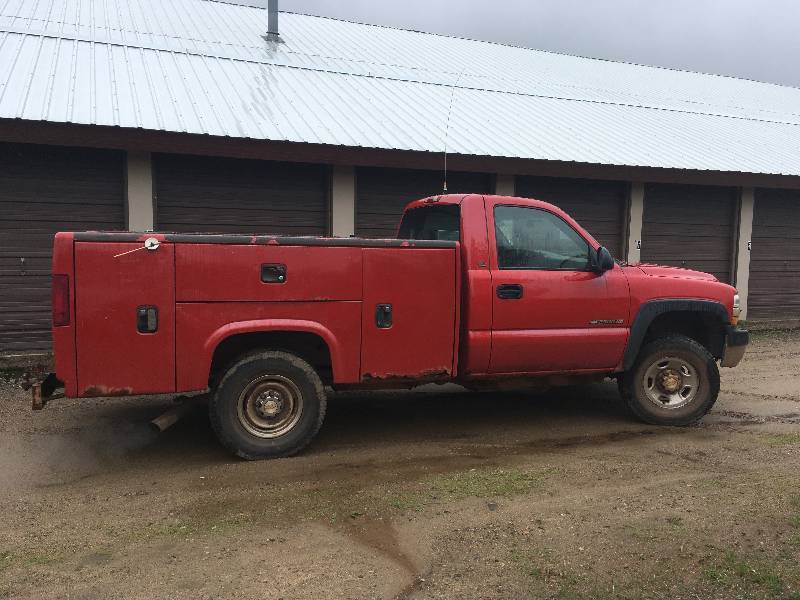 2002 Chevy Silverado 4 x 4