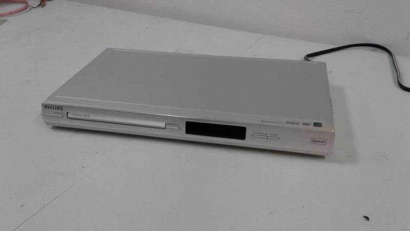 lot 18 image: Philips DVD Player DVP3140 Disc drawer not working properly