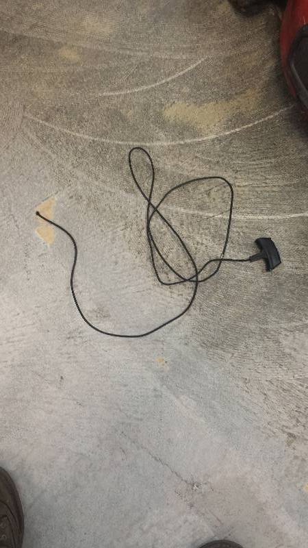 lot 62 image: Toro GTS 195CC Lawnmower. BROKEN PULL CABLE