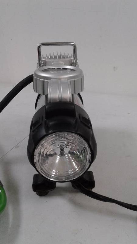 lot 73 image: Slime Tire Inflator with Light - TESTED WORKS 12V Car Adaptor