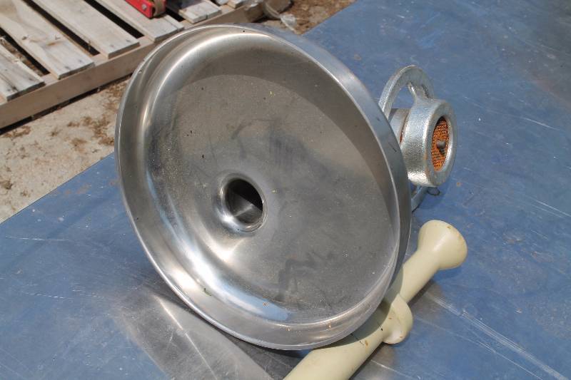 lot 18 image: Hobart Grinder Attachment