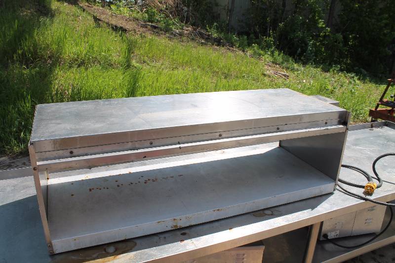 lot 6 image: Barbecue King Food Warmer