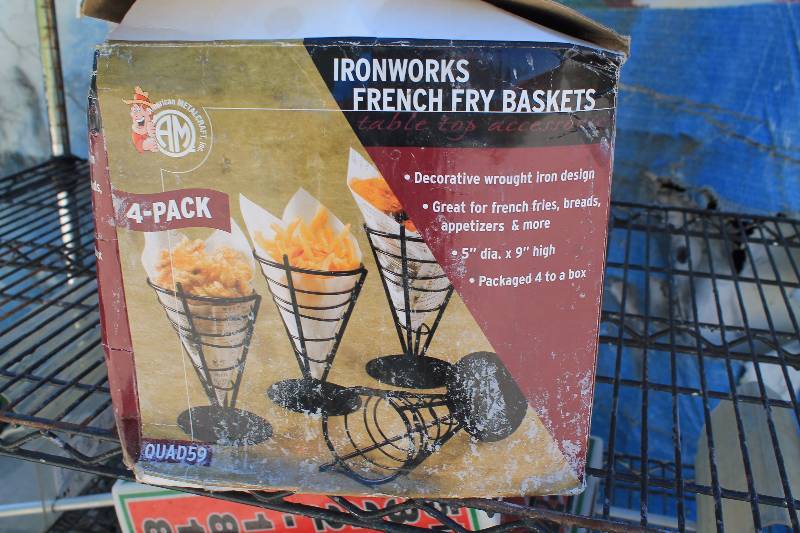 lot 50 image: French Fry Baskets