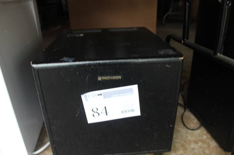 lot 84 image: Pioneer Powered Subwoofer