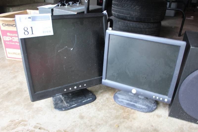 lot 81 image: Lot of (2) Computer Monitors Includes Dell, 1 More