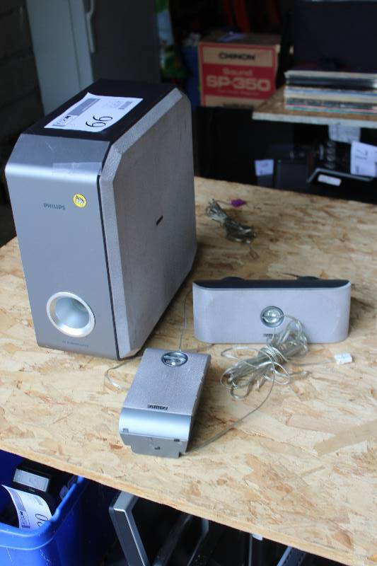 lot 66 image: Lot of (3) Philips Speakers