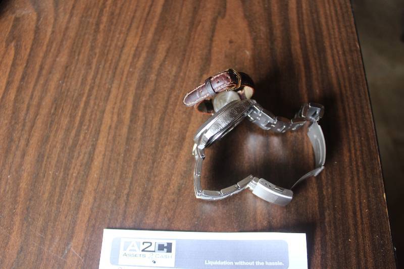 lot 40 image: Lot of (2) Mens Watches