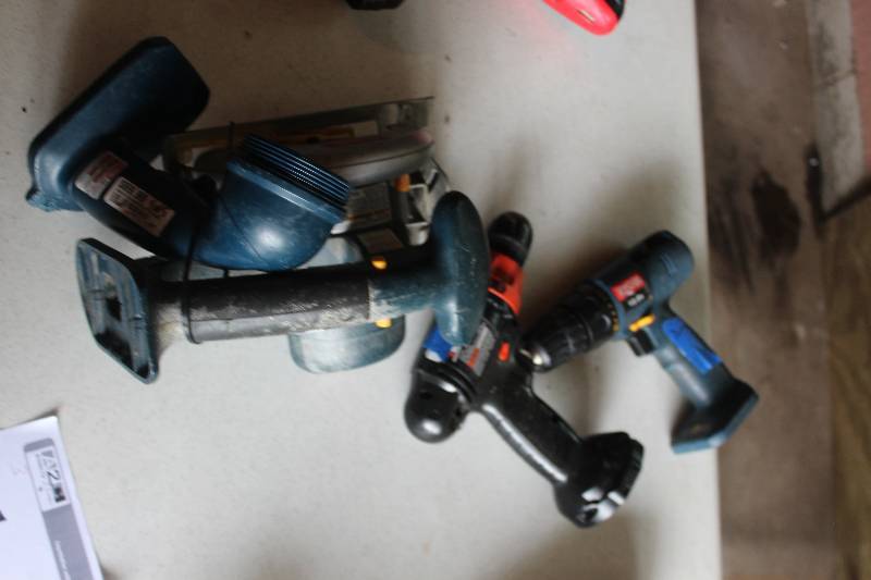 lot 51 image: Lot of (3) Cordless Tools Includes Black & Decker PS7200 Drill, Ryobi HP1202M Drill, Ryobi R10633 Circular Saw
