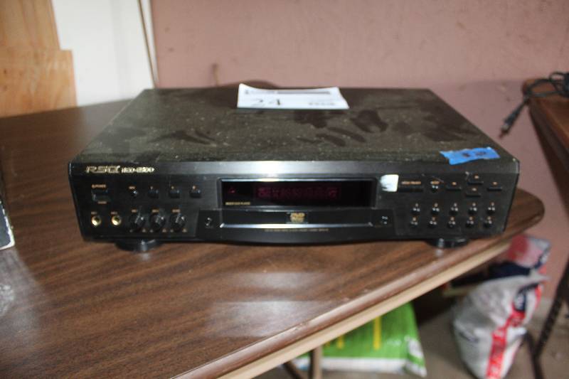 lot 24 image: RSQ NEO-E500 Multi Disc Player