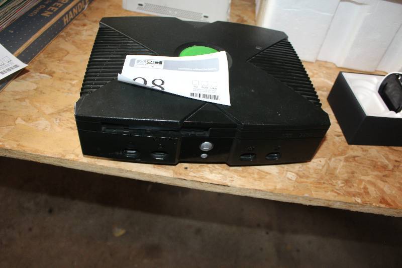 lot 98 image: X-box Video Game System