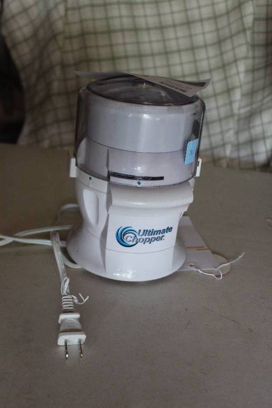 lot 105 image: Ultimate Chopper Food Processor