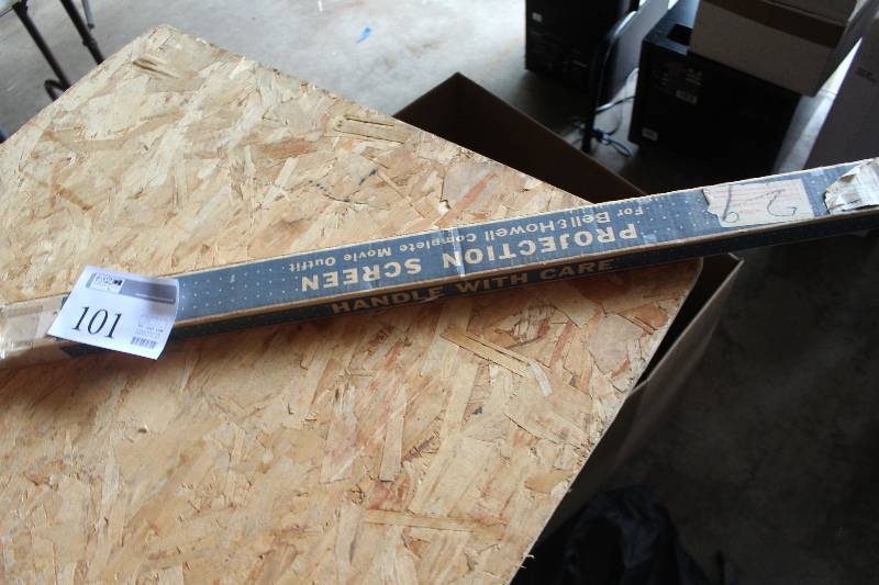 lot 101 image: Bell & Howell Projector Screen In Box